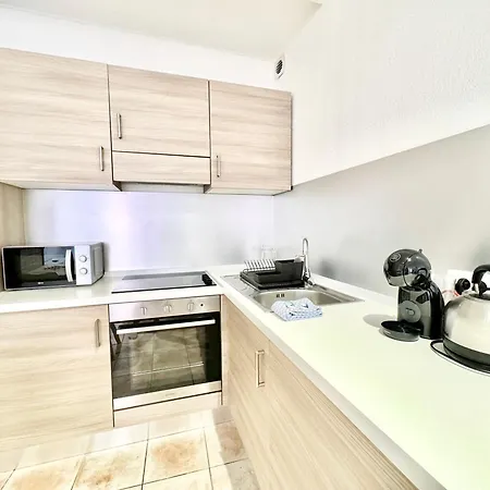 Grand Au Coeur De La Vieille Clim Apartman *