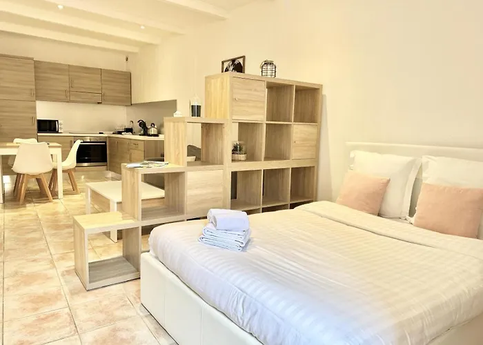 Grand Au Coeur De La Vieille Clim Мантон