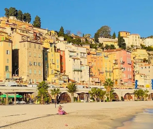 Grand Au Coeur De La Vieille Clim Menton